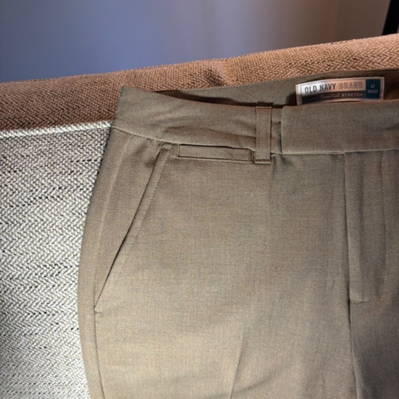 Old Navy Brand Essential Stretch Dress Pant - size 6 - Picture 13 of 15
